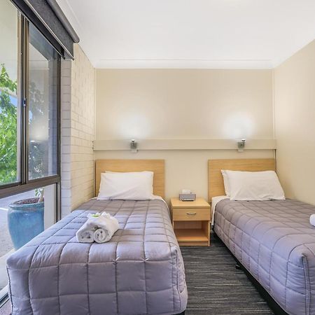 تامفورث Stagecoach Inn Motel المظهر الخارجي الصورة